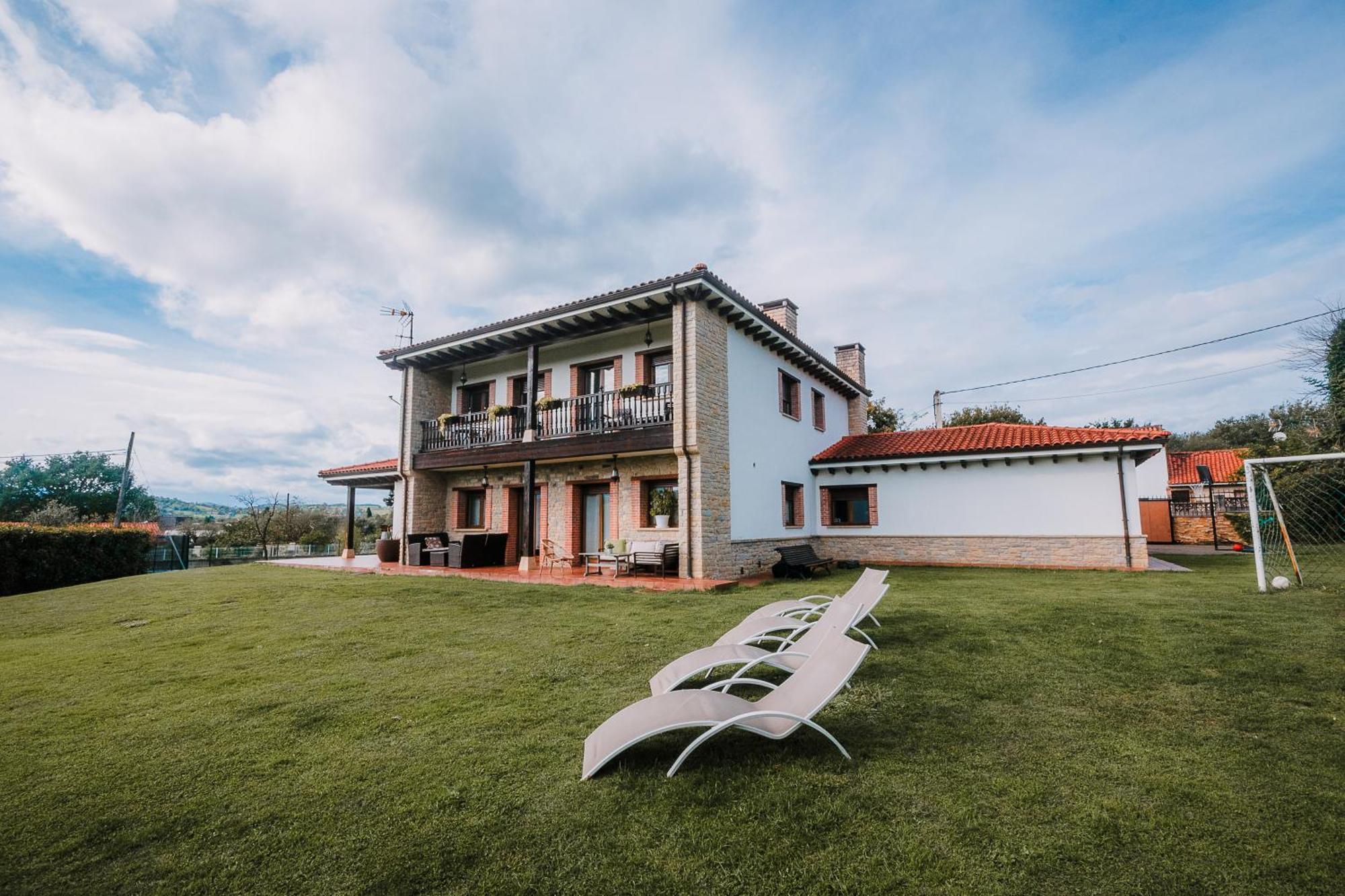 Villa Tiviti Oviédo Exterior foto