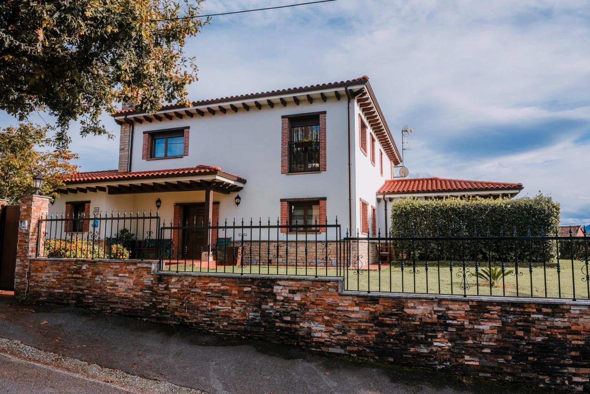 Villa Tiviti Oviédo Exterior foto